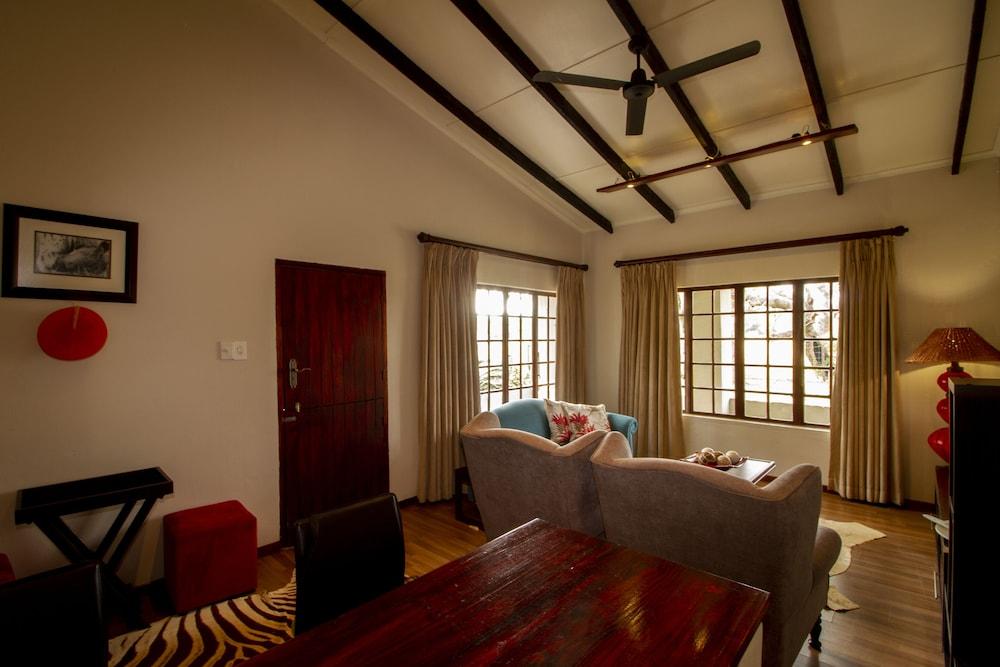Emdoneni Lodge Hluhluwe Buitenkant foto