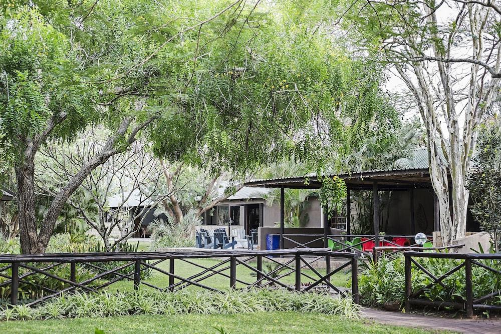 Emdoneni Lodge Hluhluwe Buitenkant foto