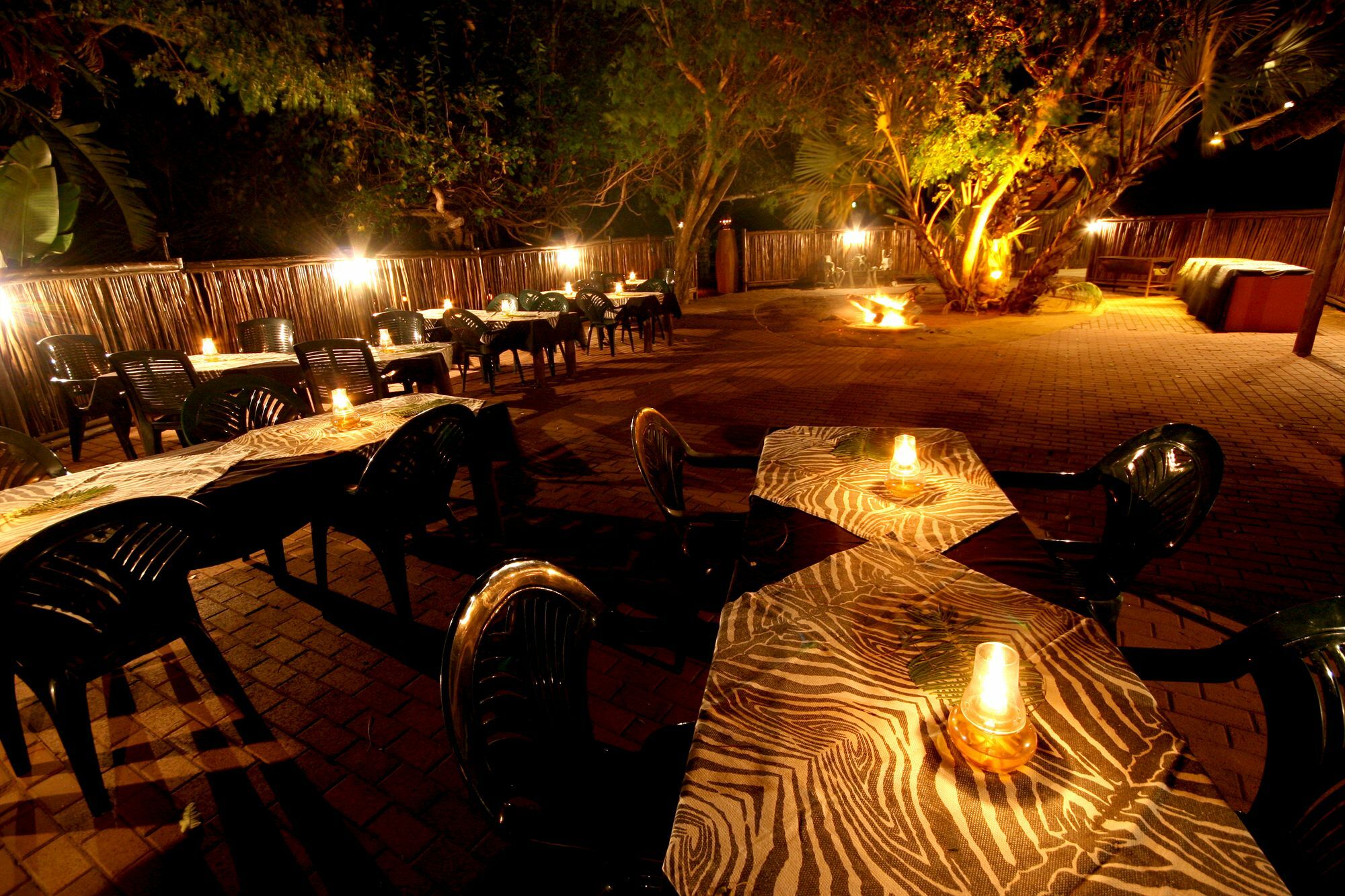 Emdoneni Lodge Hluhluwe Buitenkant foto